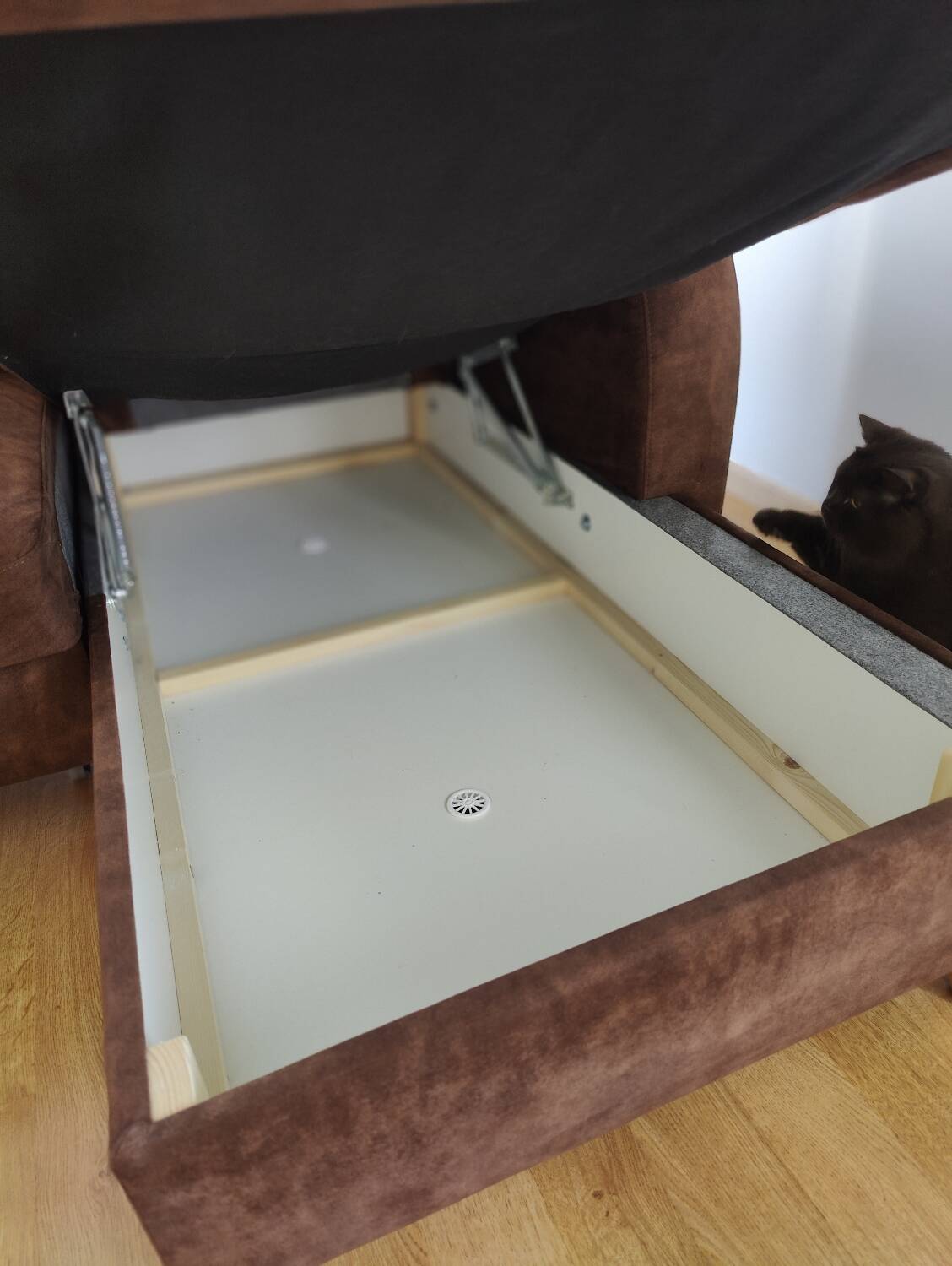 Canapé d’angle convertible avec coffre bobochic libeo vintage – marron