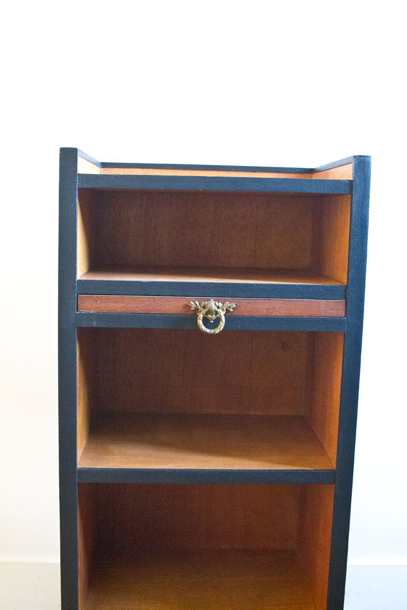 Bedside feet compass