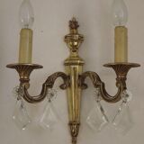 Paire française d'appliques murales double empire laiton avec gouttes de cristal diamant