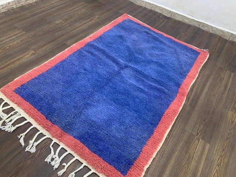 Handmade pure wool rug, traditional craftsmanship, size 100 x 200 cm