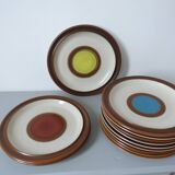 Series of 12 large plates of vintage sandstone DENBY made in Engand