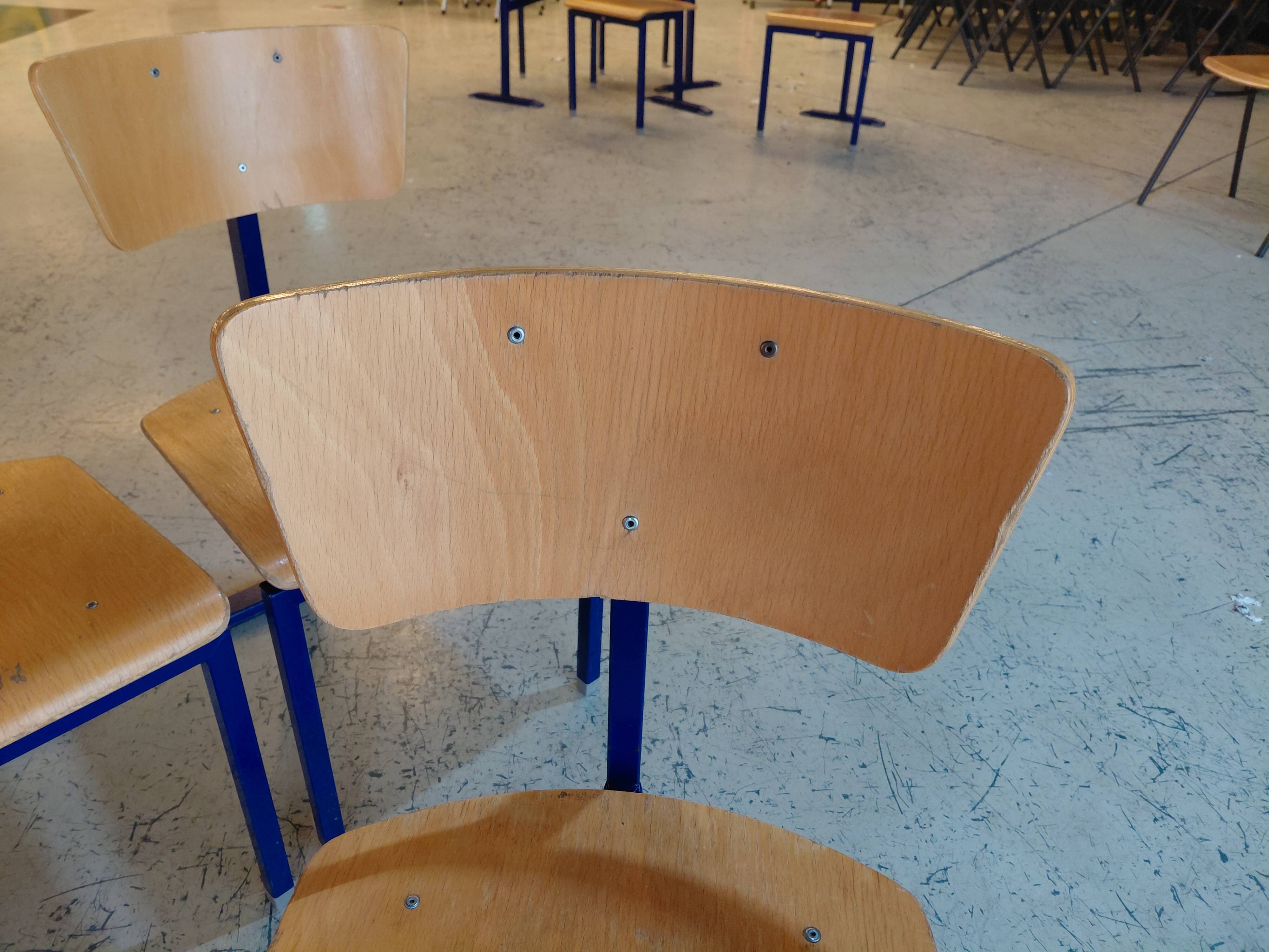 Lot 6 chaises vintage style Marko N1 – piètement trépied