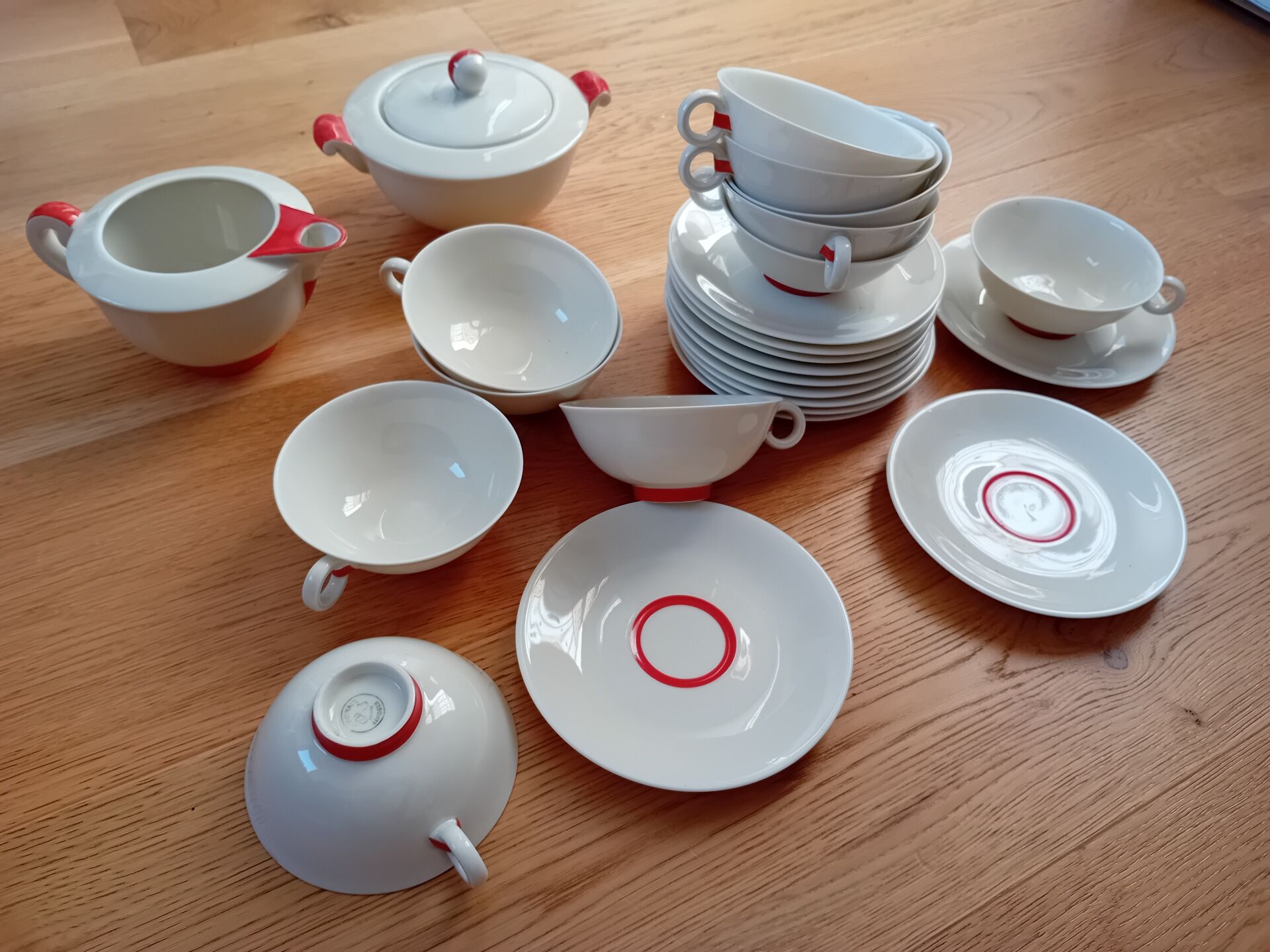 Limoges porcelain tea service A. Vignaud