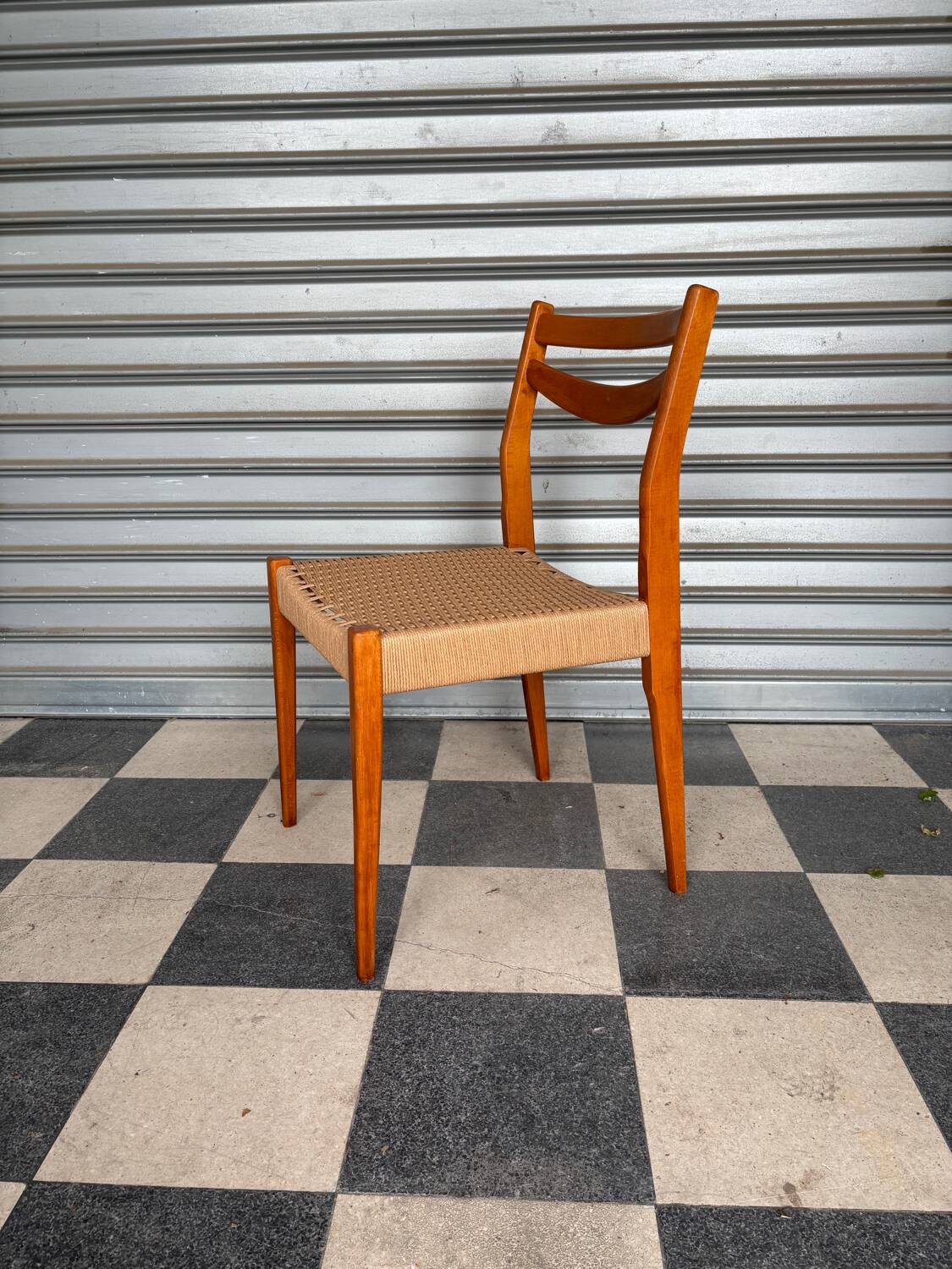 Série de 6 chaises style scandinave