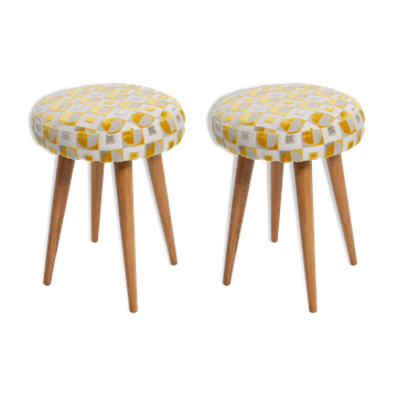 Set de deux tabourets jaune et beige milieu du siècle, Europe, 1960s