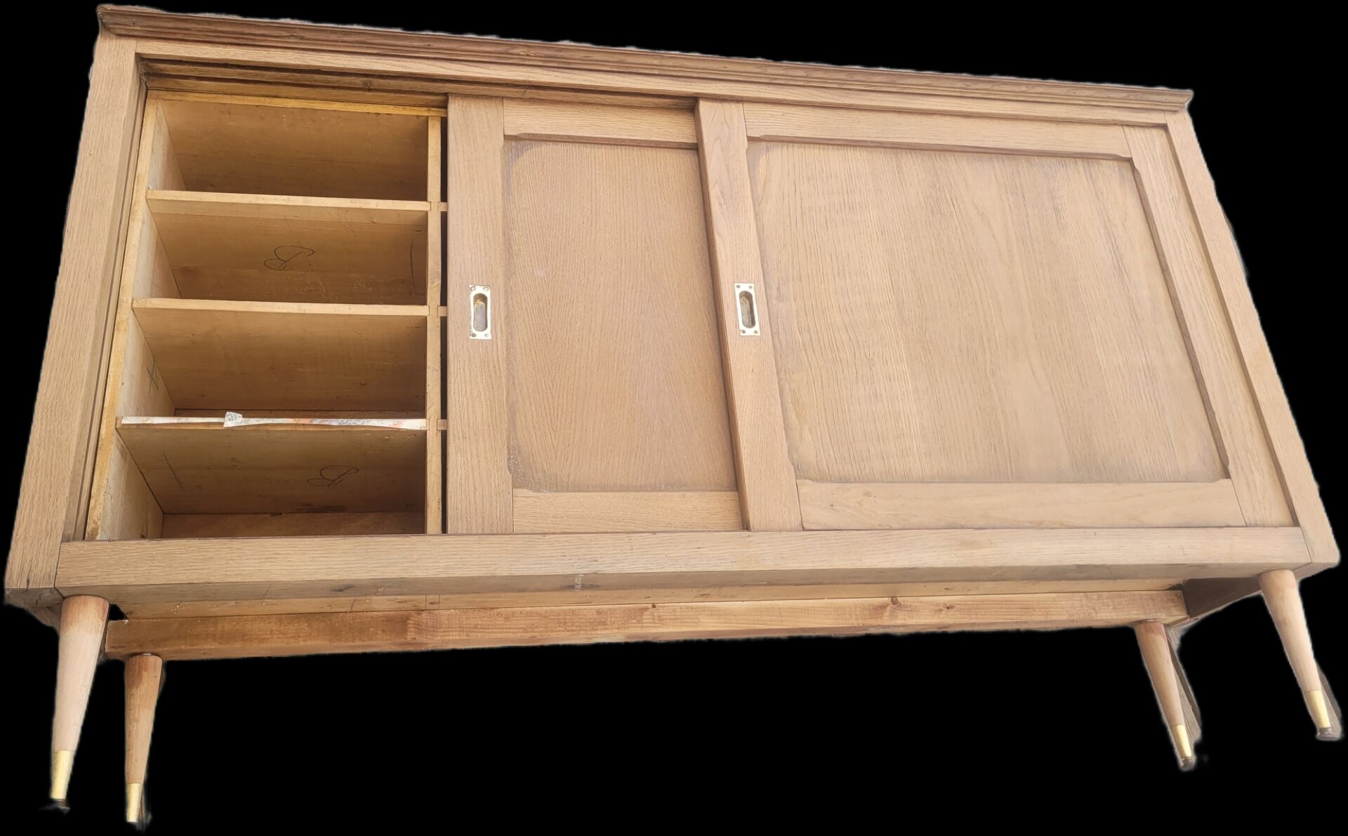 Enfilade Mid Century