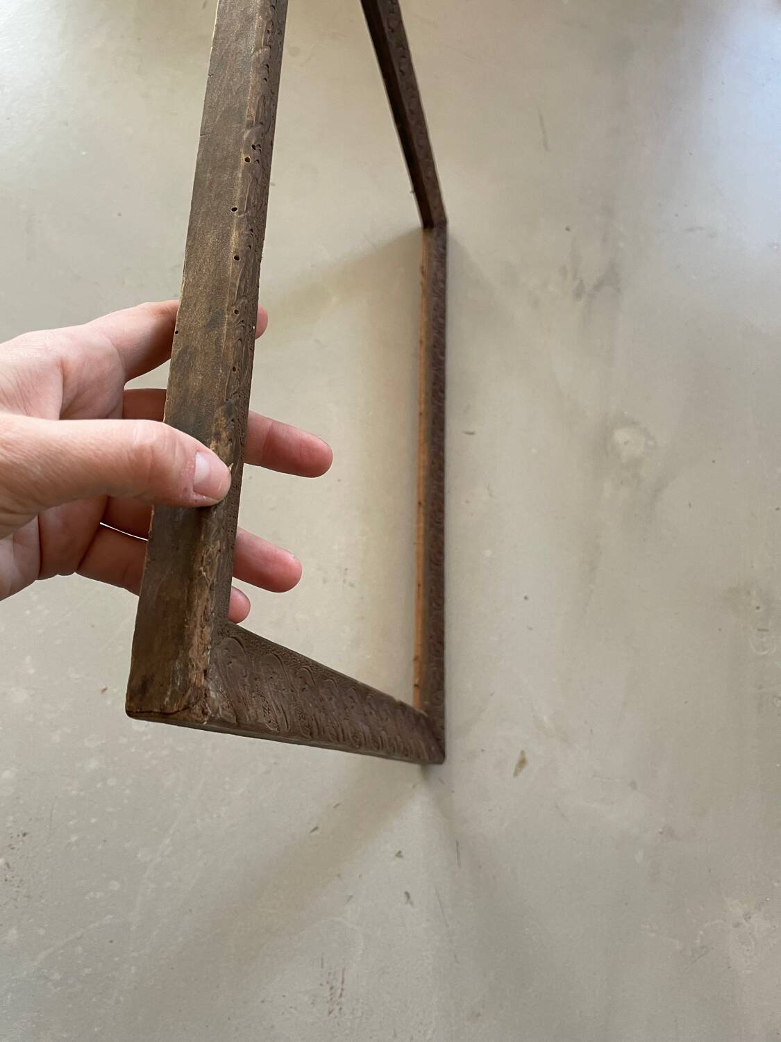 Wooden frame 40x47cm