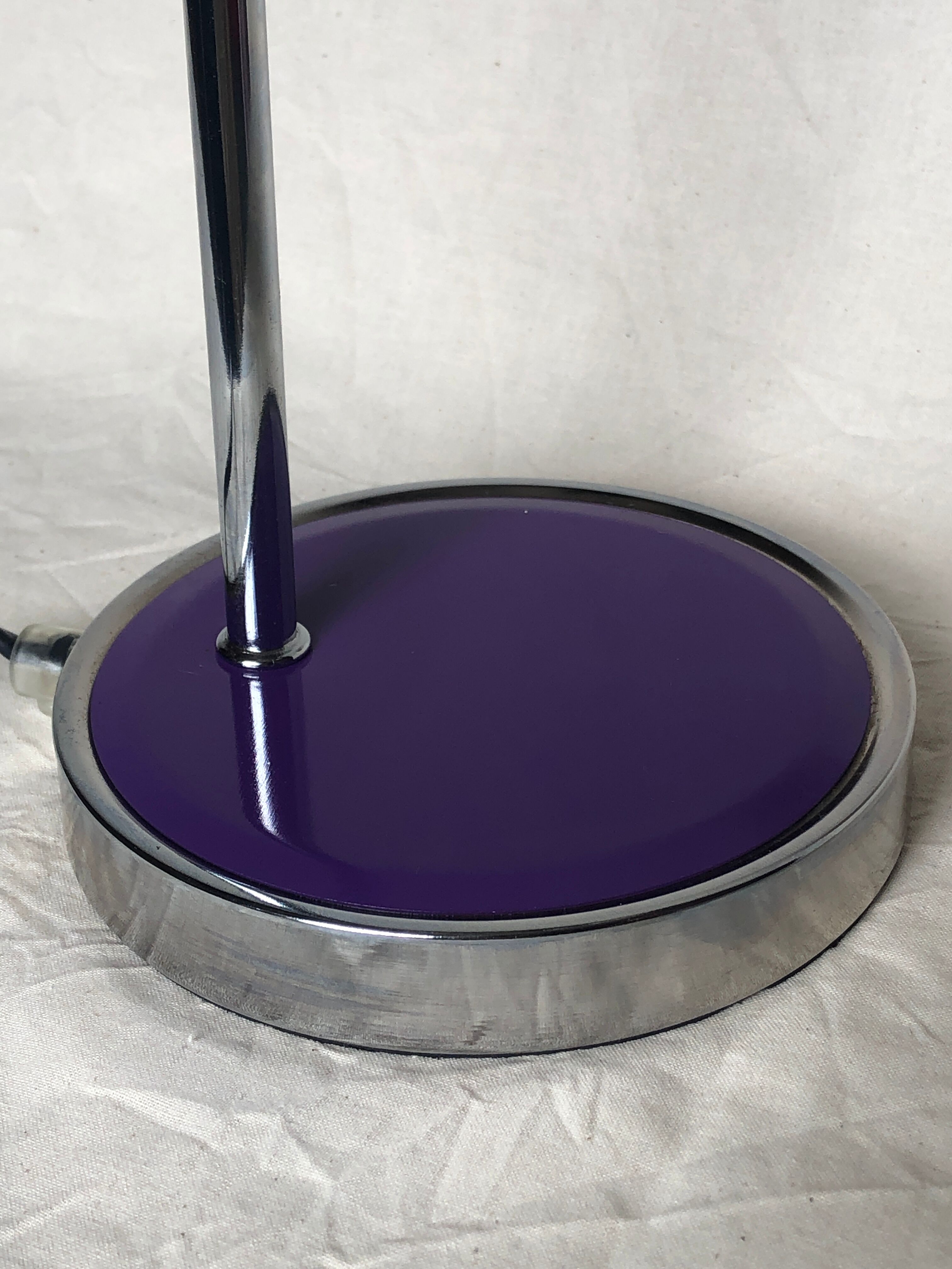 Vintage purple eyeball lamp