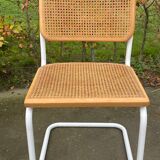 Chaise Cesca modèle b32 en blanc et bois par Marcel Breuer