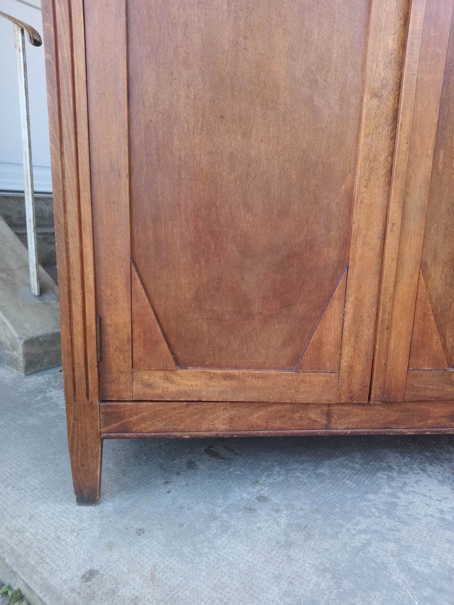 1940s wooden Parisian cabinet