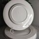 Assiettes plates vintage en porcelaine