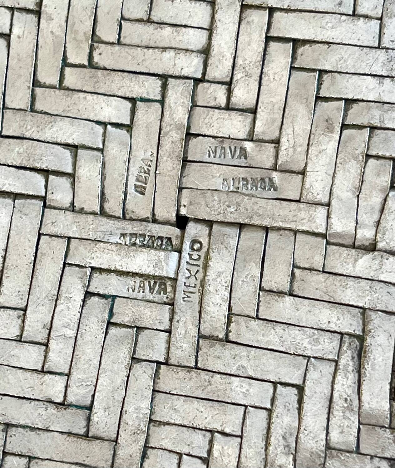 Woven alpaca catchall tray