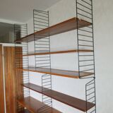 Modul Nisse teak string shelf with a vintage 60s design