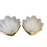 Paire d’appliques vintage en verre dépoli et laiton