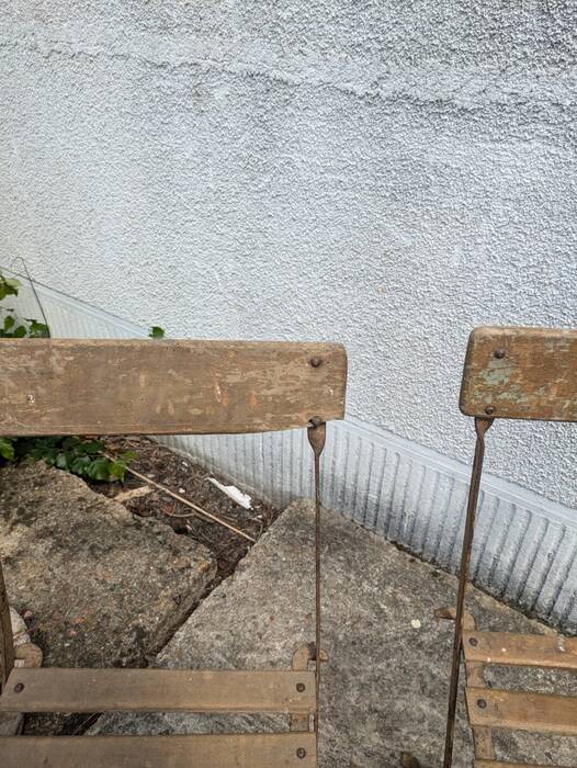 Set of folding garden chairs