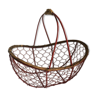 Small red basket