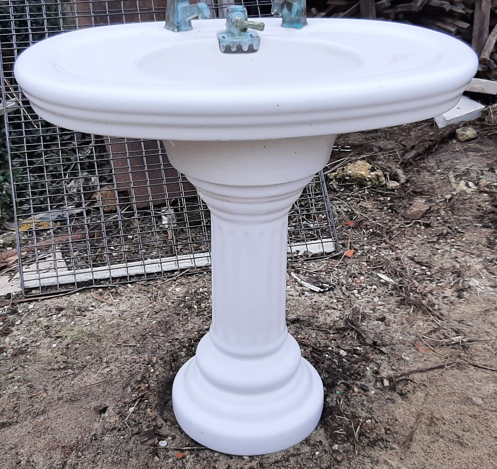 Art Deco washbasins