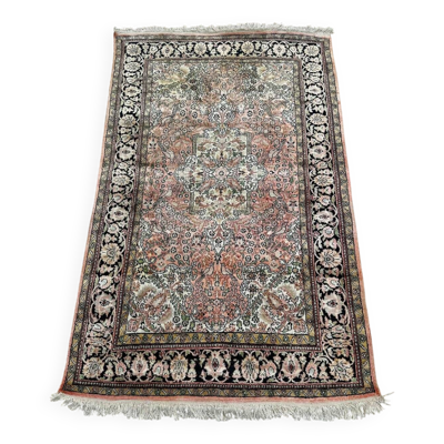 Tapis persan en soie