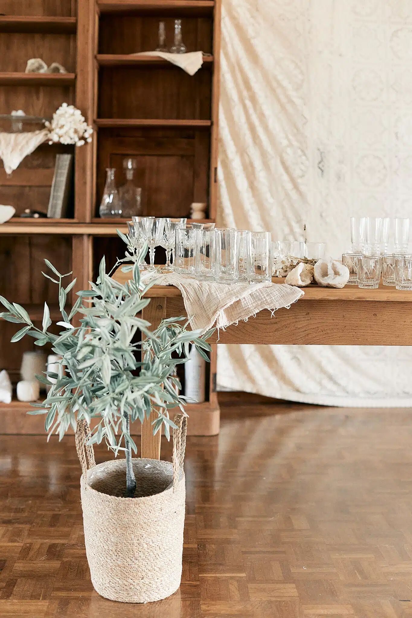 Wooden table "Rose"