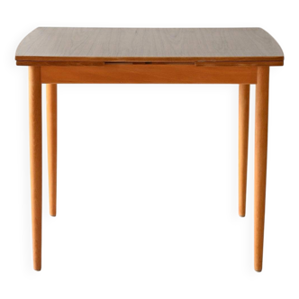 Vintage Scandinavian formica table with extensions