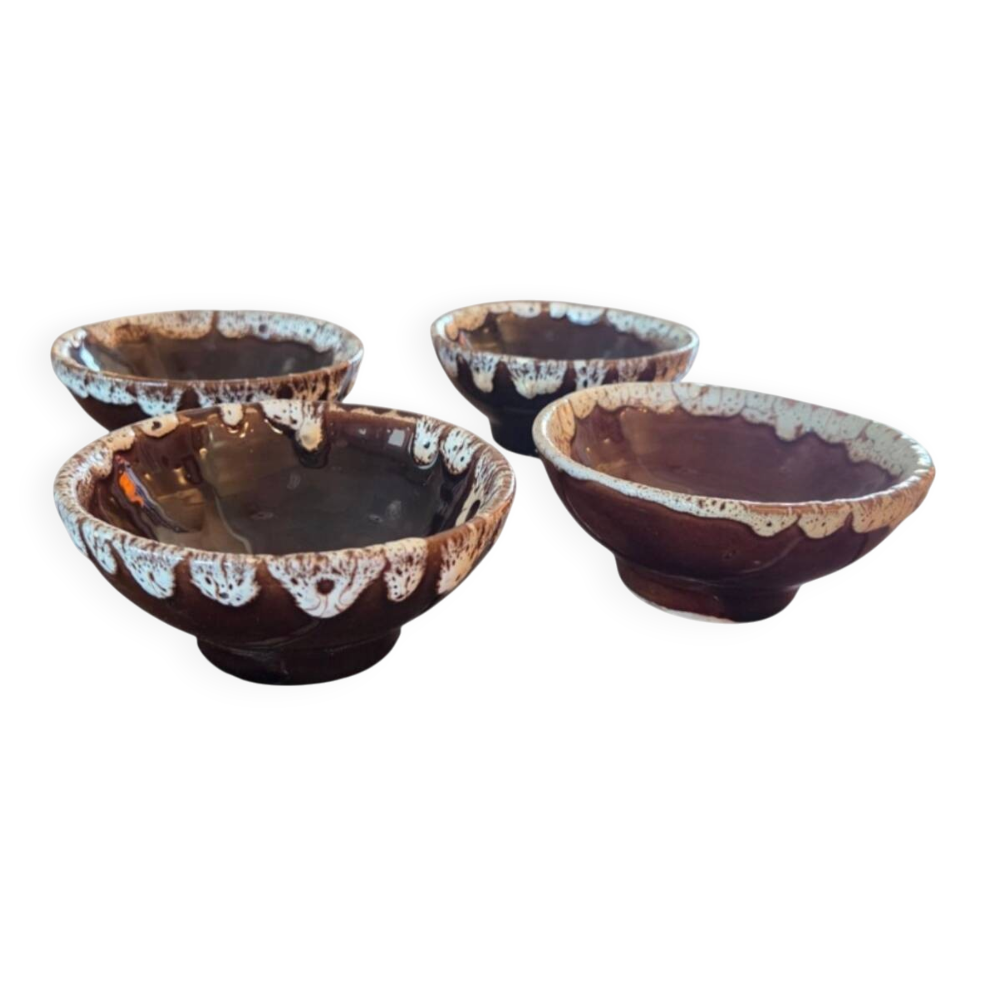 Lot of 4 ceramic bowls