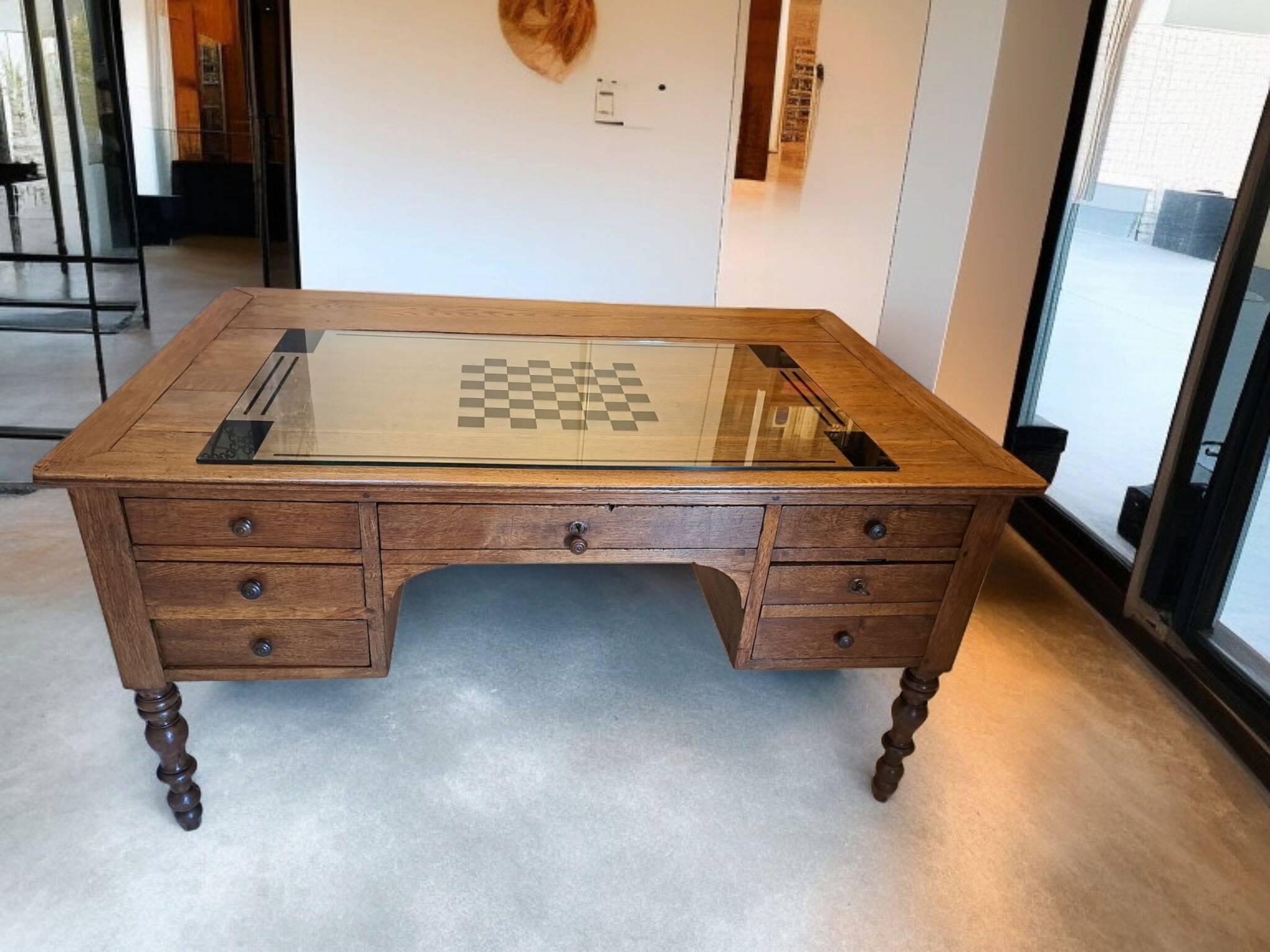 19th century Louis Philippe bureau plat in solid gilded oak