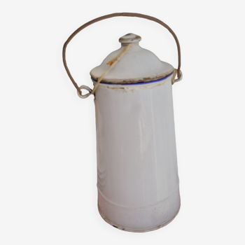 Enameled sheet milk jug