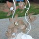 Paire de lampadaires des années 70 en métal laqué  fleurs en verre et métal doré