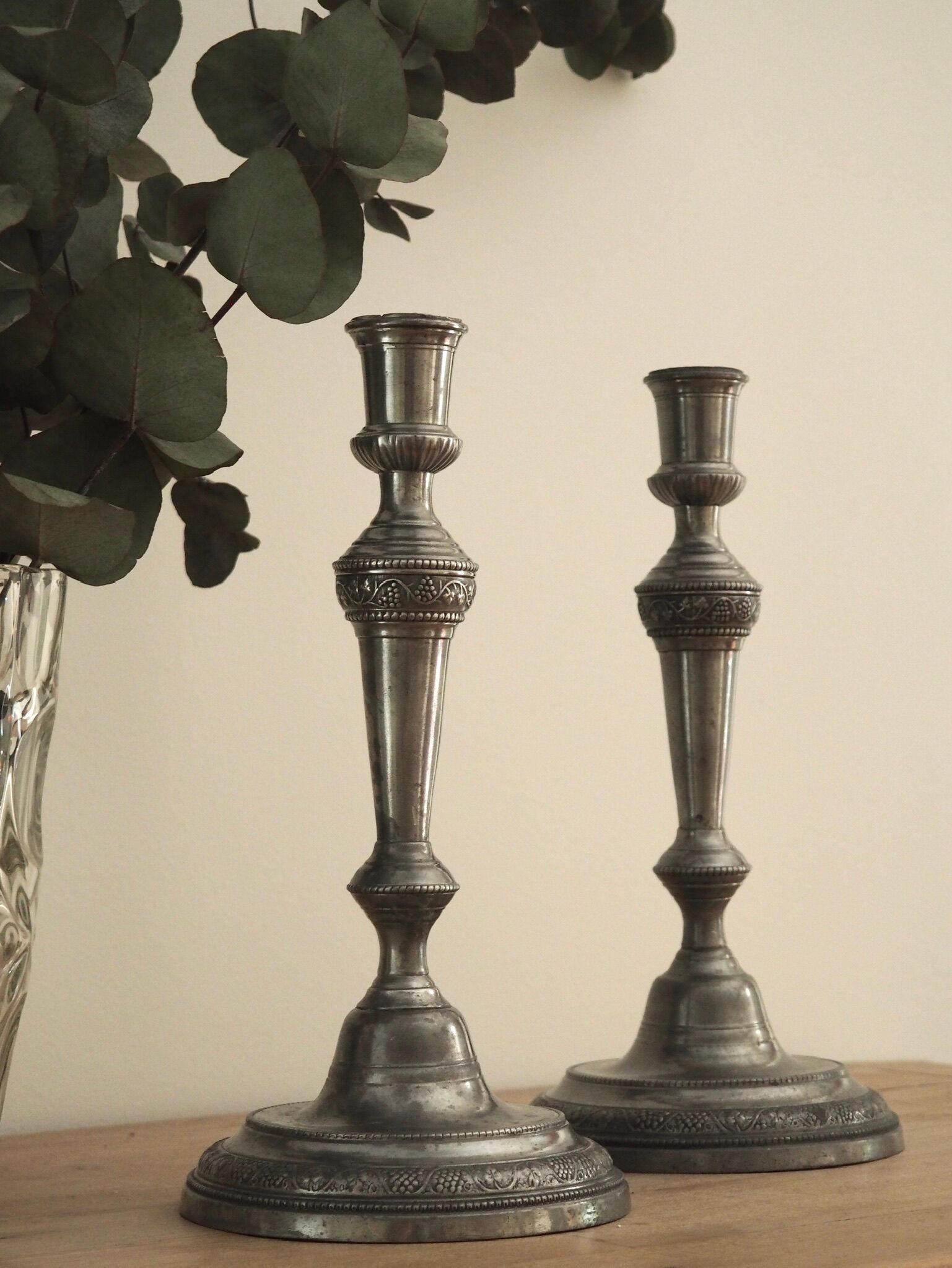 Pair of candlesticks