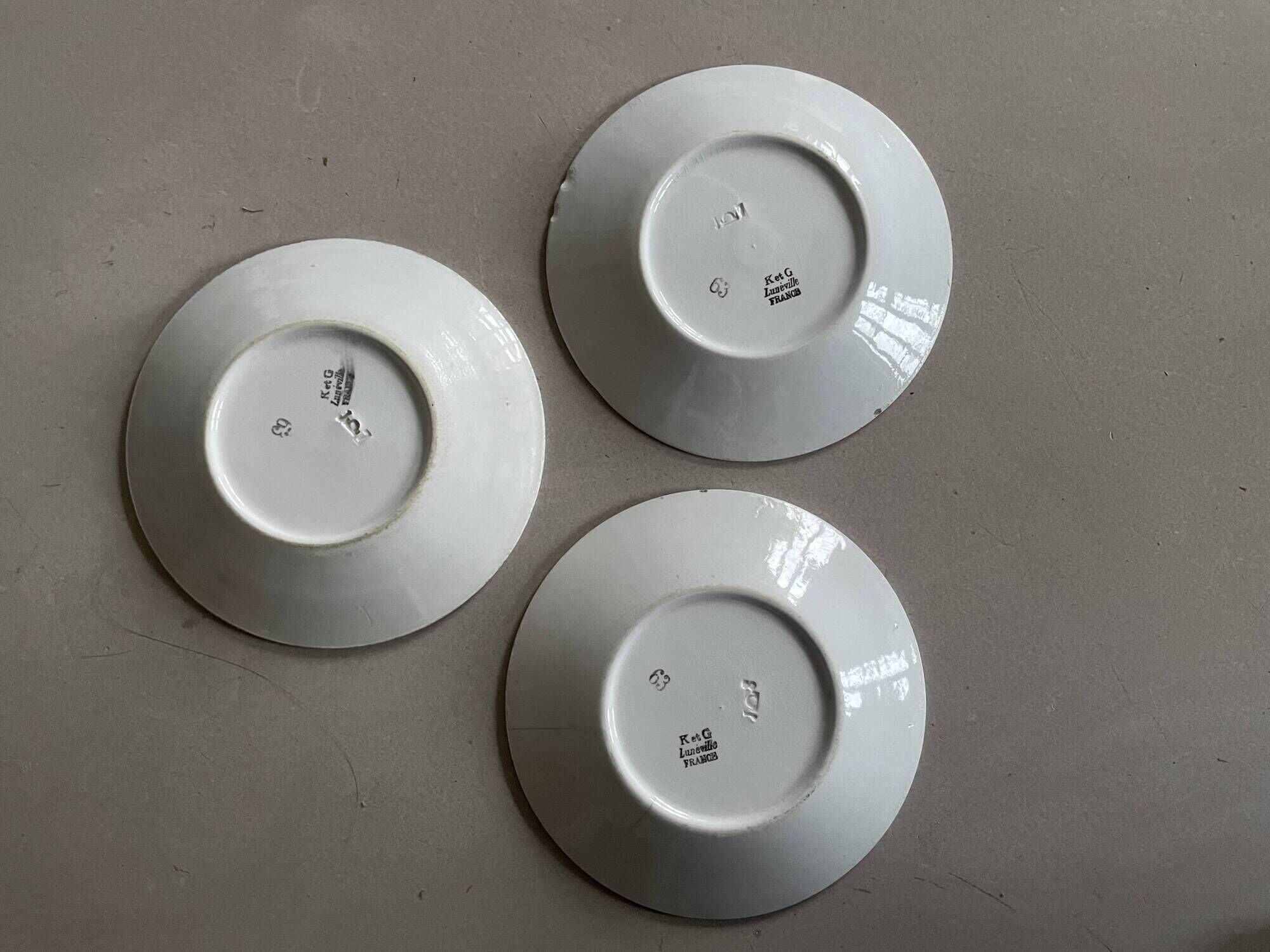 Lot de 3 petites assiettes anciennes Lunéville