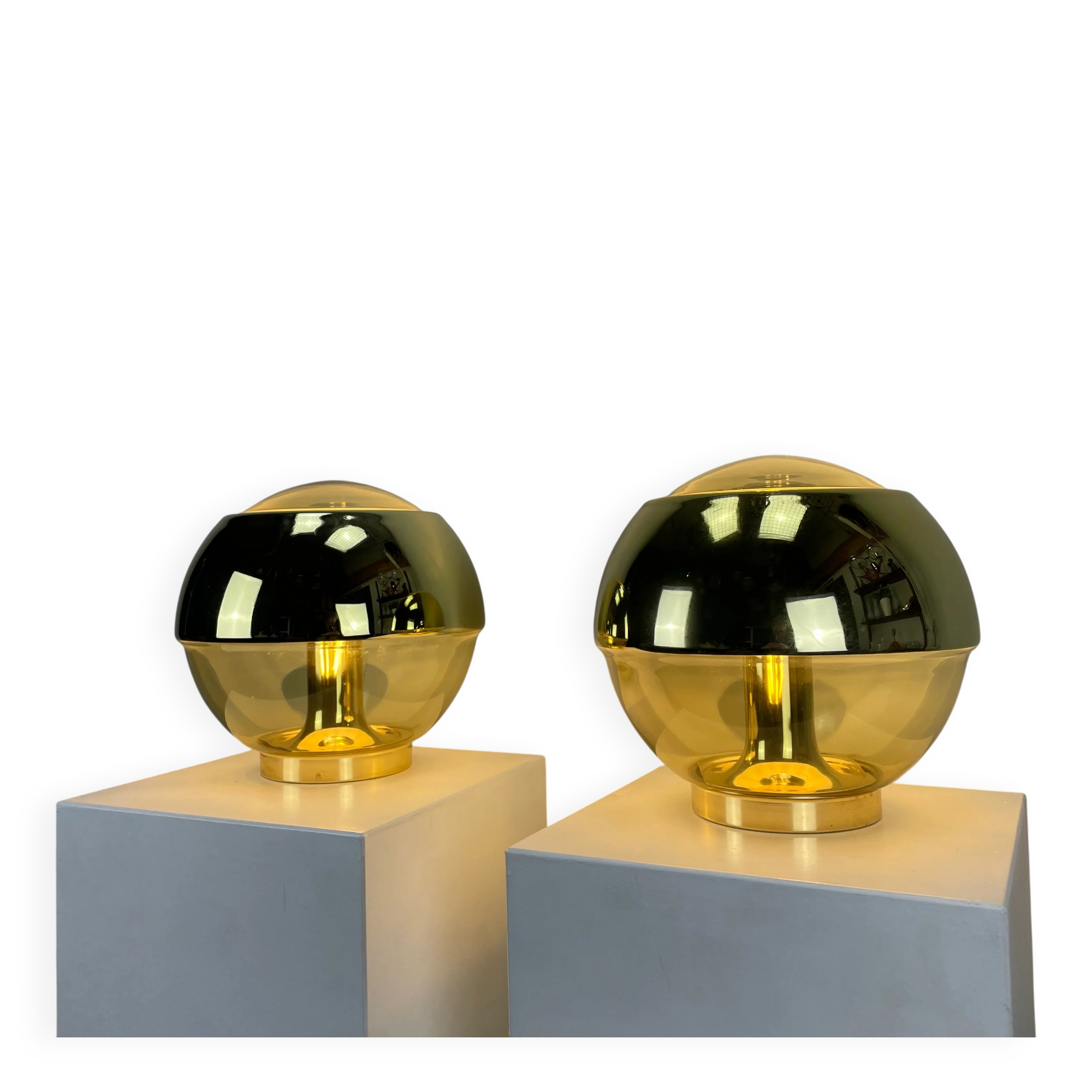 Rare pair of Magic Eye table lamps by Peill & Putzler 1970