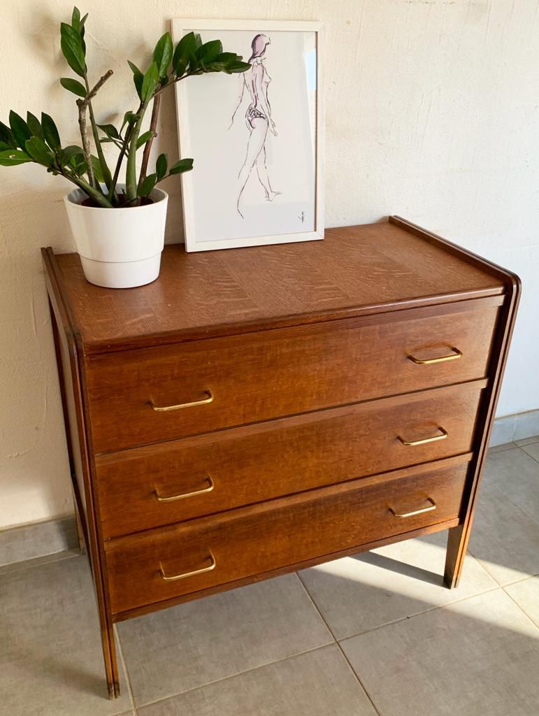 Vintage chest of drawers from the 50s-60s