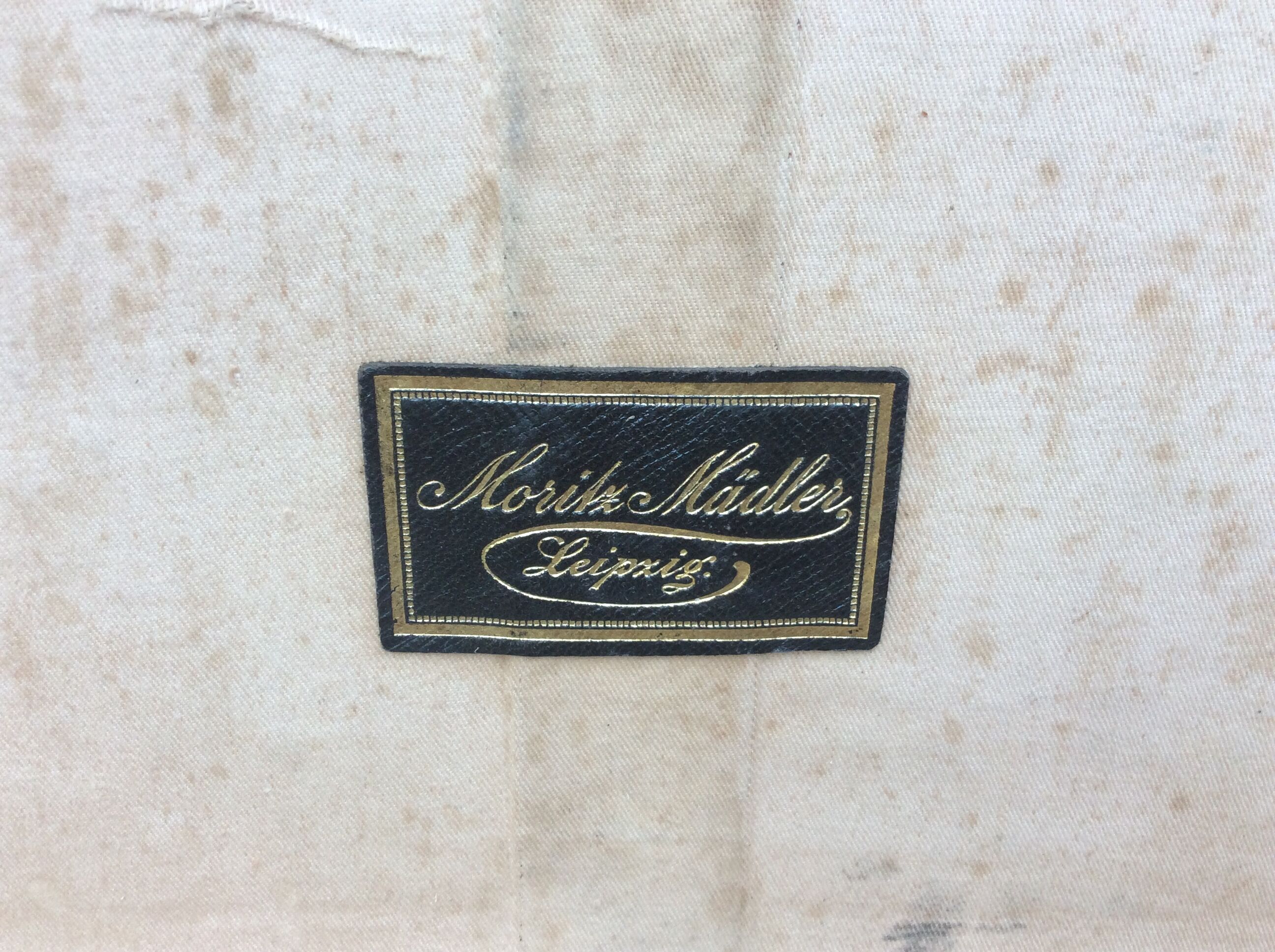 Luxury travel trunk signed and numbered 1890 renovated
