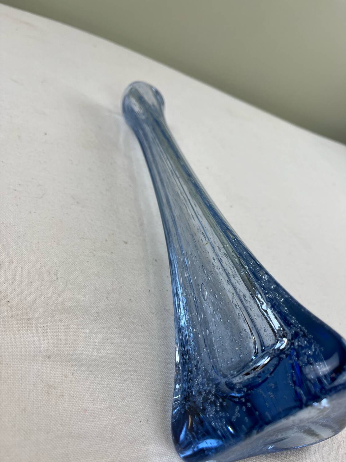 Blue bubble soliflore