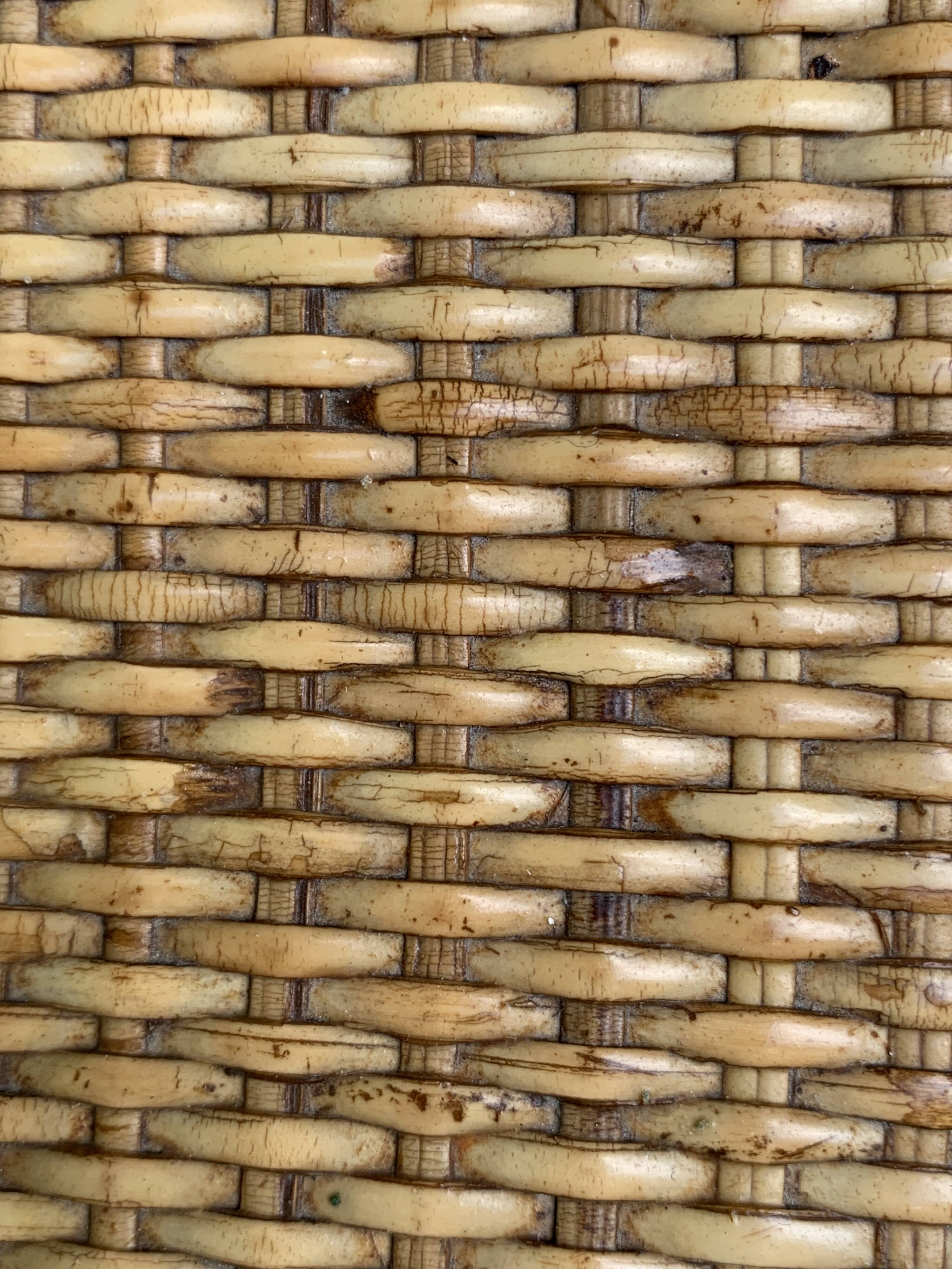 Perroquet portemanteau en rotin vintage 1970