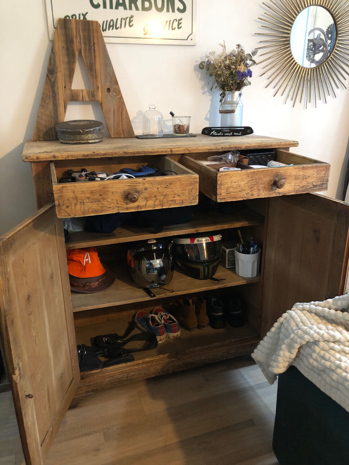 Parisian style buffet