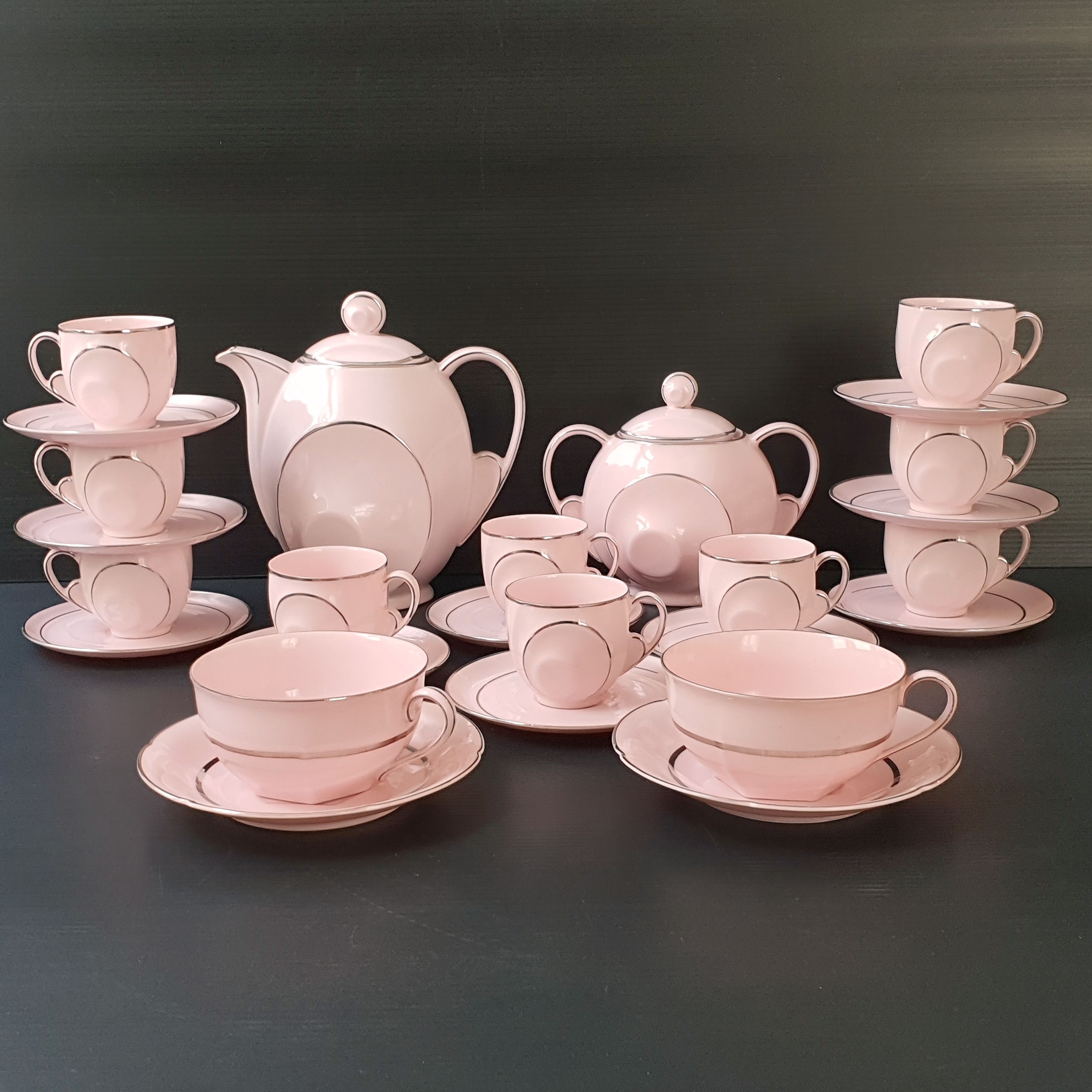 Service - coffee - lunch Epiag art deco