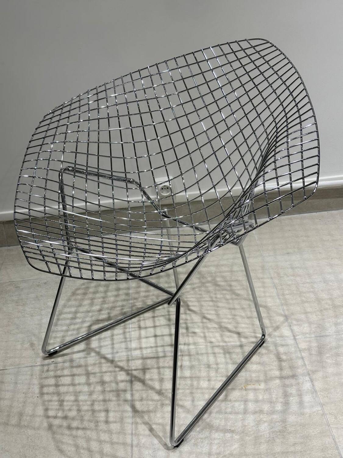 Knoll diamond armchair by Bertoia