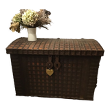 Old trunk in solid wood and ironwork