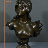 Bronze “Capture”, signed E.Villanis – Late 19th century
