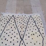 Traditional handmade Berber rug size 150 x 250 cm