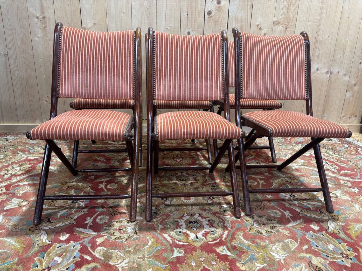 Set of 6 folding chairs in mahogany
