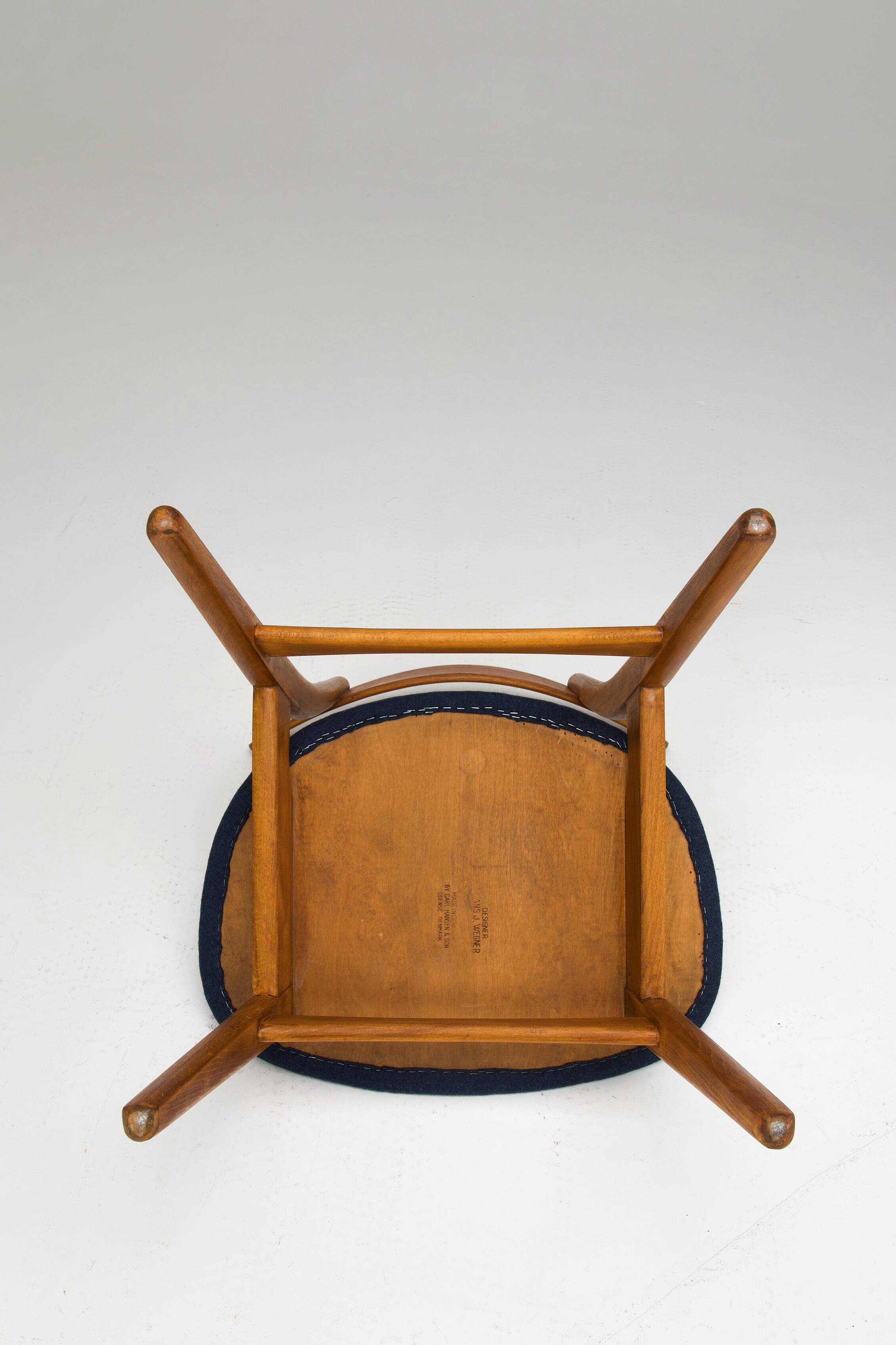 Ensemble de 4 chaises de salle à manger « Ch30 » - Hans J. Wegner