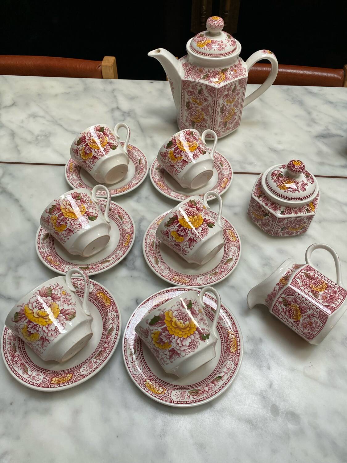 Canterbury English porcelain tea and coffee service