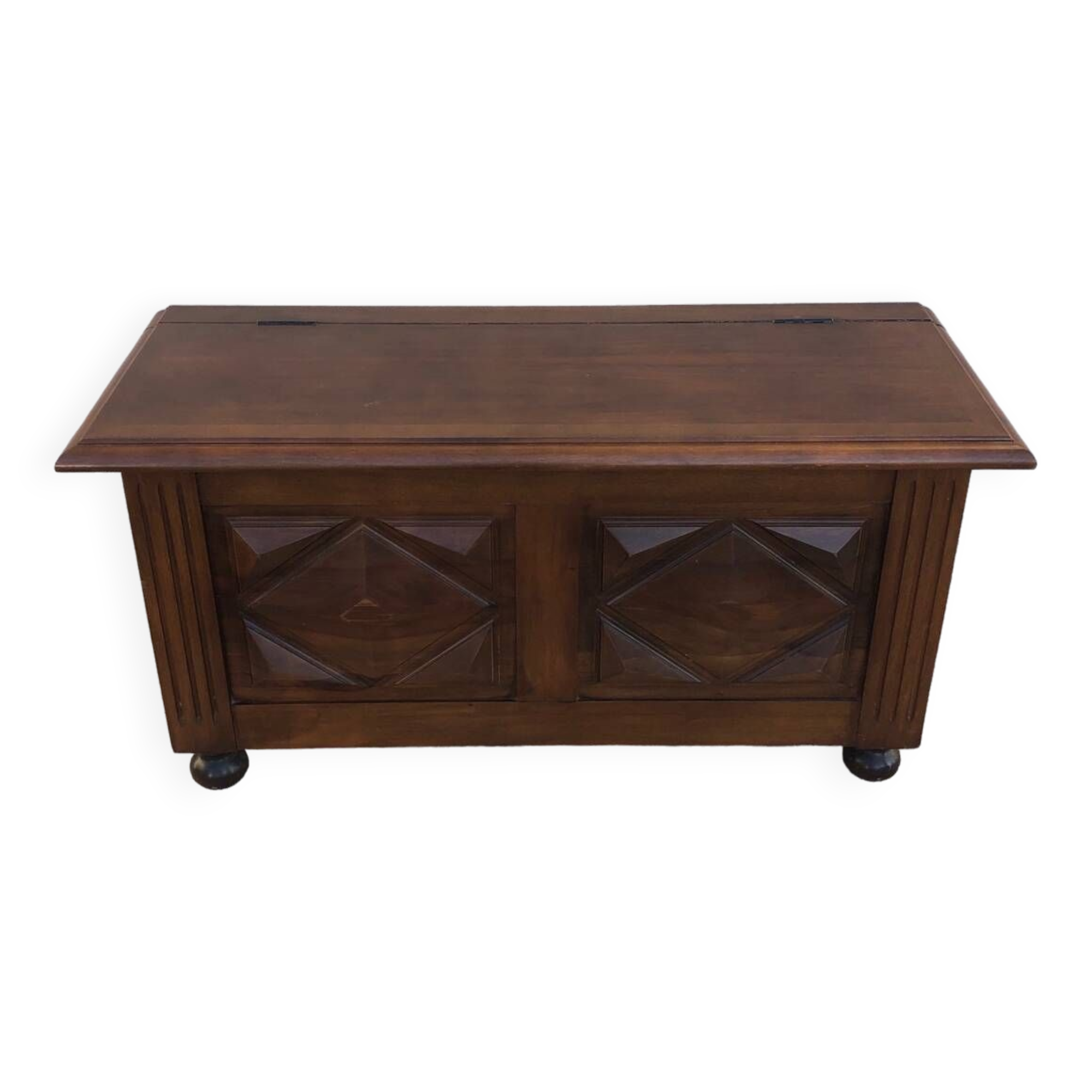 Chest, trunk in old oak