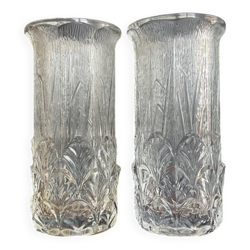 Paire de vases vintage en verre pressé-moulé