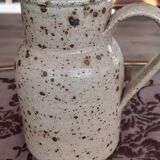 Sandstone pitcher