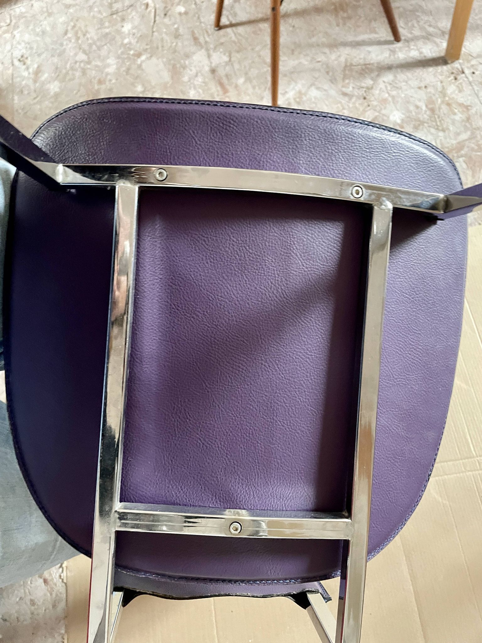 Javier Mariscal chair - "Garriris" model purple leather