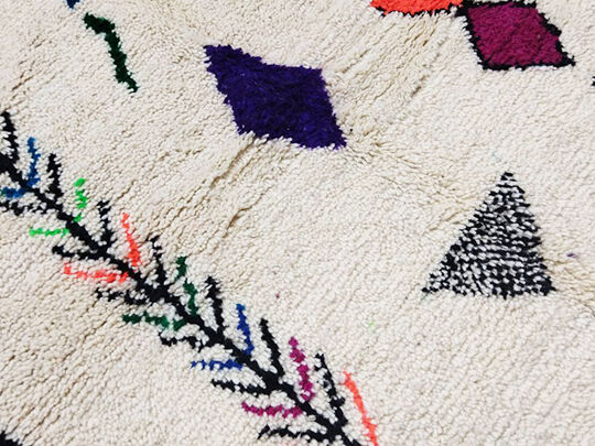 277x147cm Berbere Moroccan Carpet Azilal