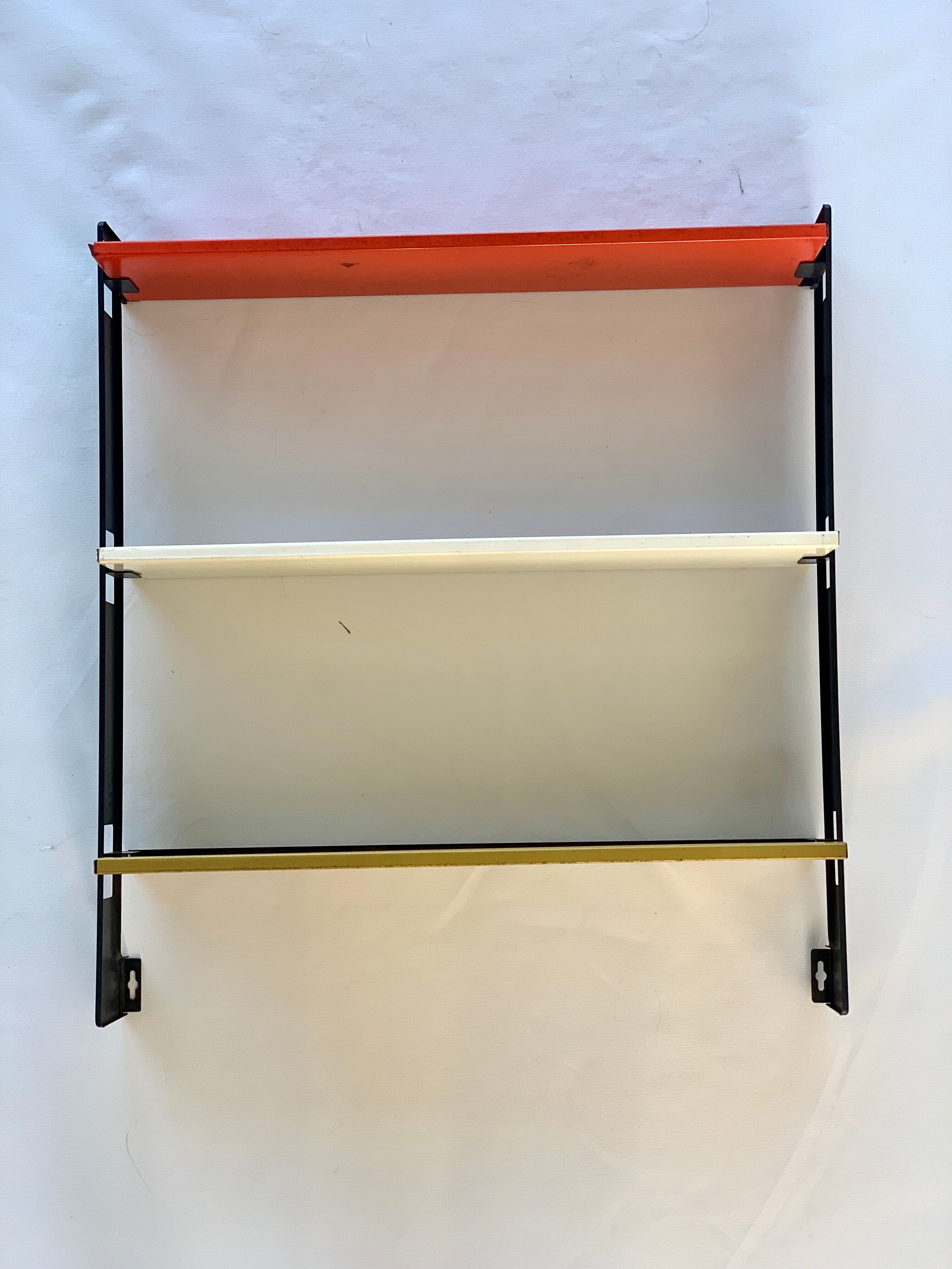 Tomado pocket shelf 1972/1973